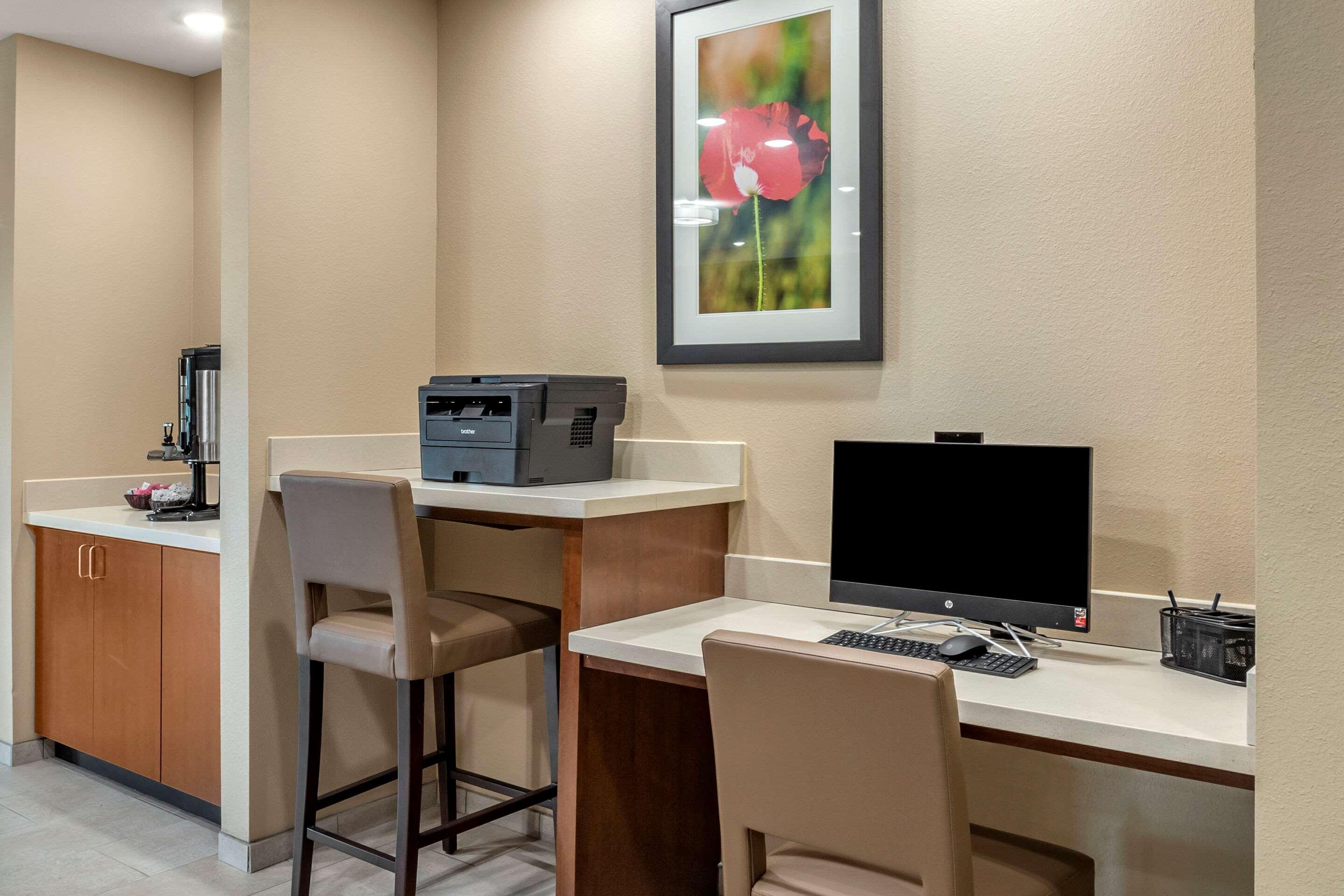 Comfort Inn & Suites Waller Exterior photo